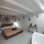 Lacasadama 게스트하우스 4*