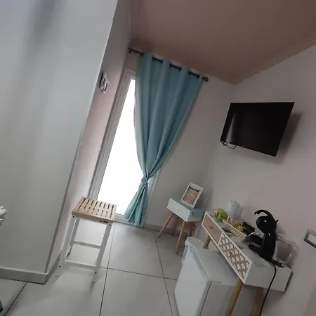 Lacasadama Gasthuis Lamezia Terme